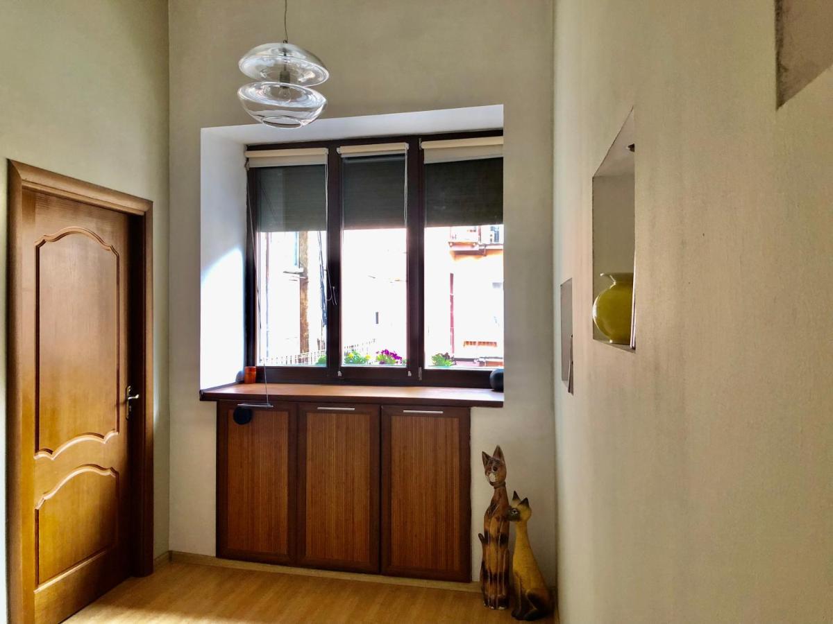 Apartment In The City Centre Lviv Exterior photo